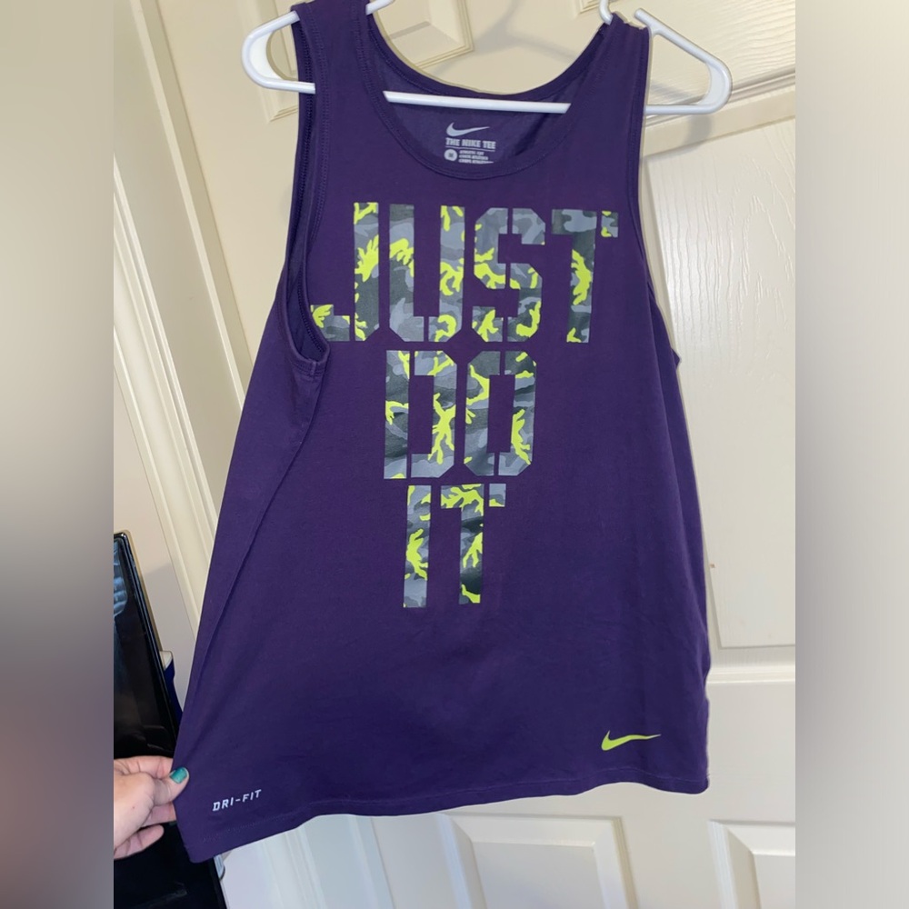 Nike Just Do It! Purple & Camo Tank ~ Medium